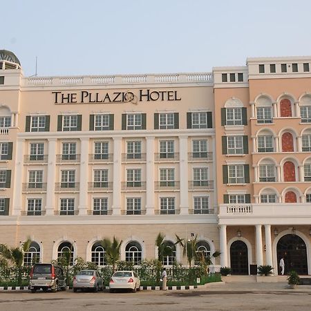 גורגאון The Pllazio Hotel מראה חיצוני תמונה